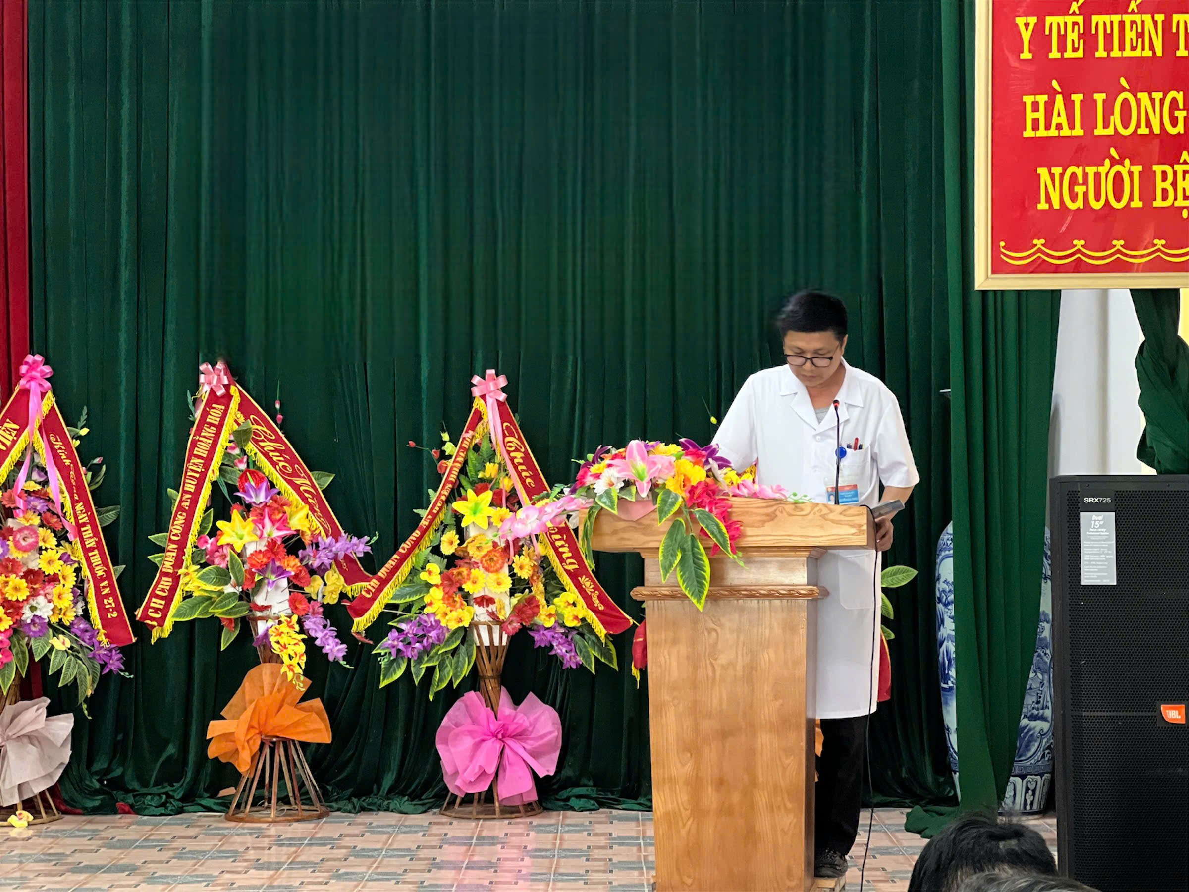 bs triều.jpg