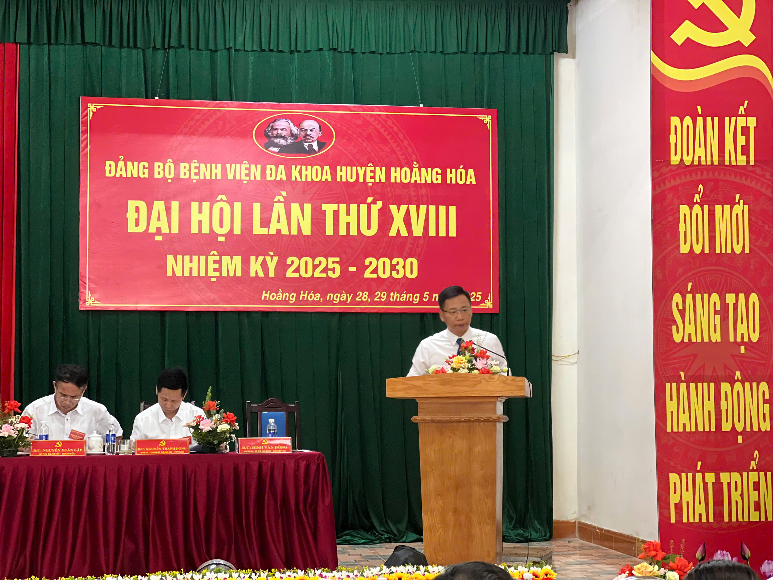 bs đ&ocirc;ng.jpg